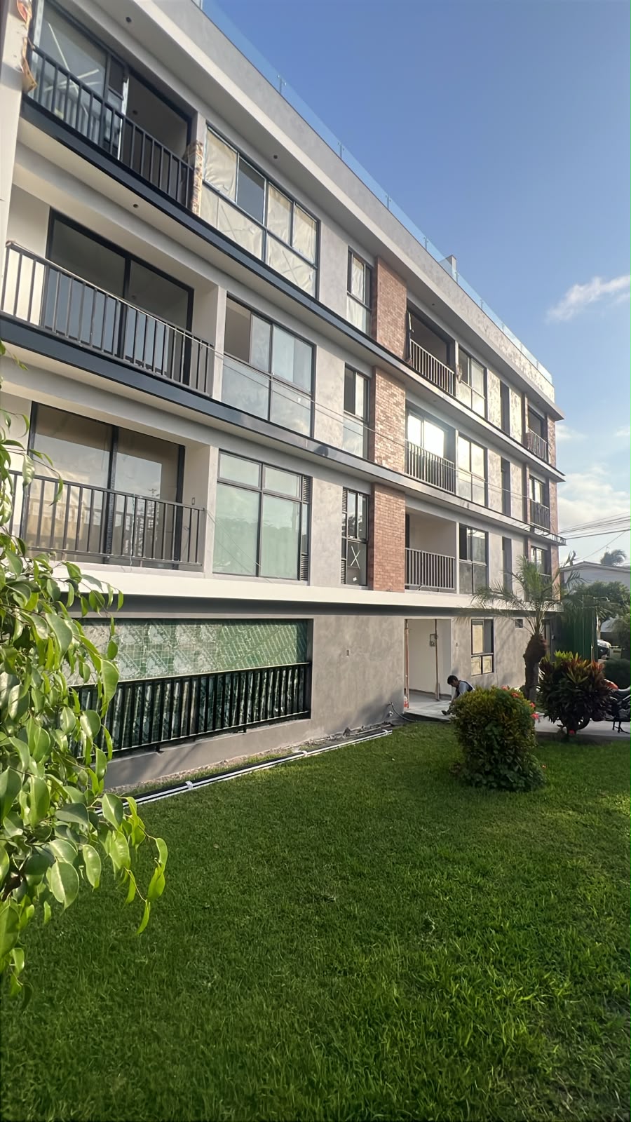 ALQUILO DEPARTAMENTO PISO 3 – 90M2  – MIRAFLORES — foto 2