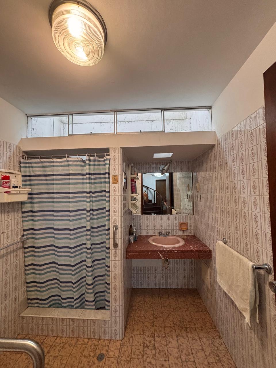 VENDO CASA DE 302M2 FRENTE A PARQUE EN LAS BEGONIAS / SAN BORJA $650,000 — foto 33