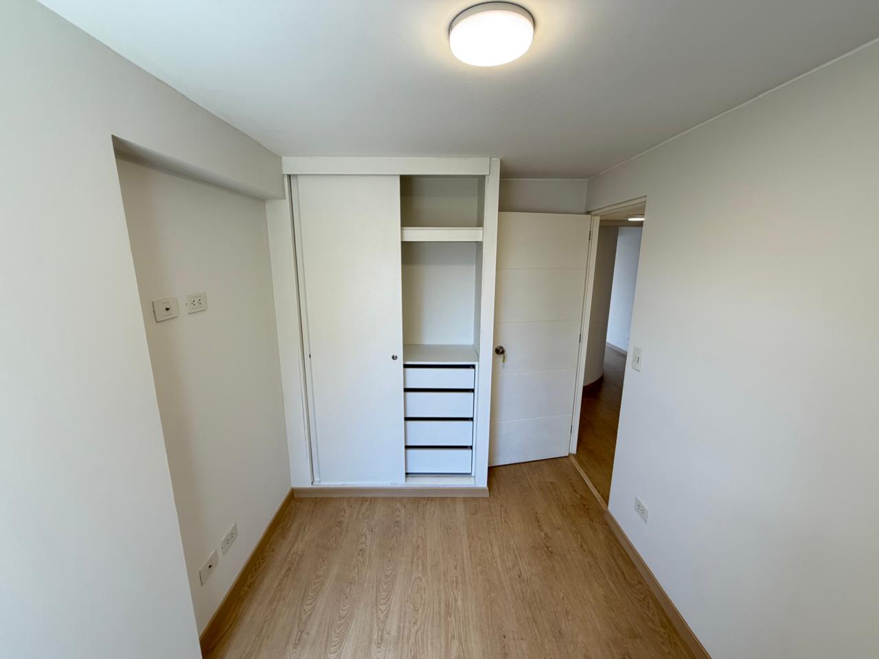 VENTA DE DEPARTAMENTO FLAT DE 2 DORMITORIOS – 66 m² – FRENTE A PARQUE - SURQUILLO — foto 30