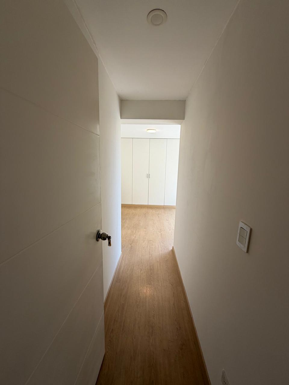 VENTA DE DEPARTAMENTO FLAT DE 2 DORMITORIOS – 66 m² – FRENTE A PARQUE - SURQUILLO — foto 12