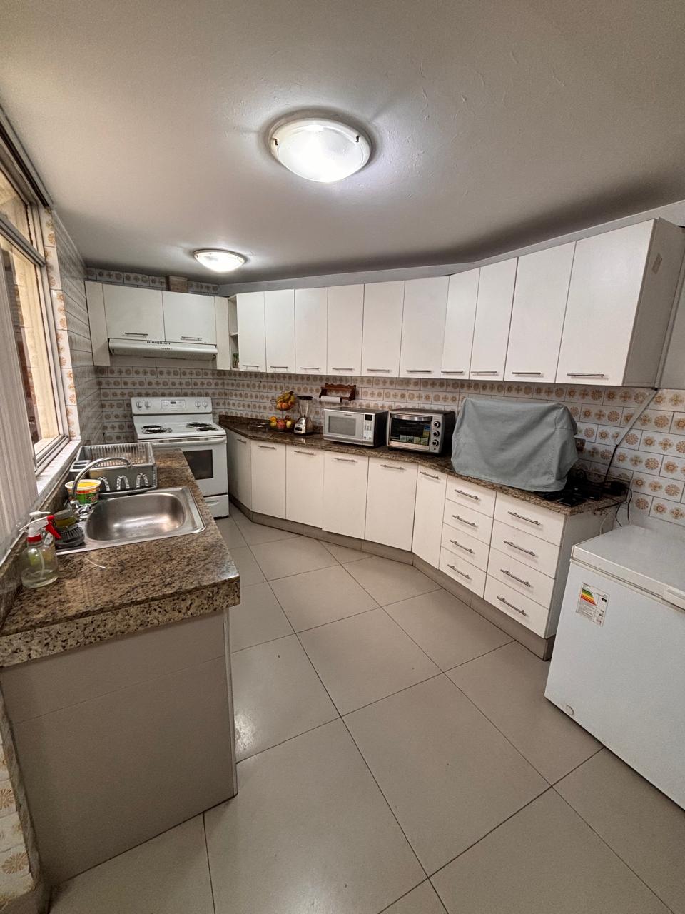 VENDO CASA DE 302M2 FRENTE A PARQUE EN LAS BEGONIAS / SAN BORJA $650,000 — foto 11