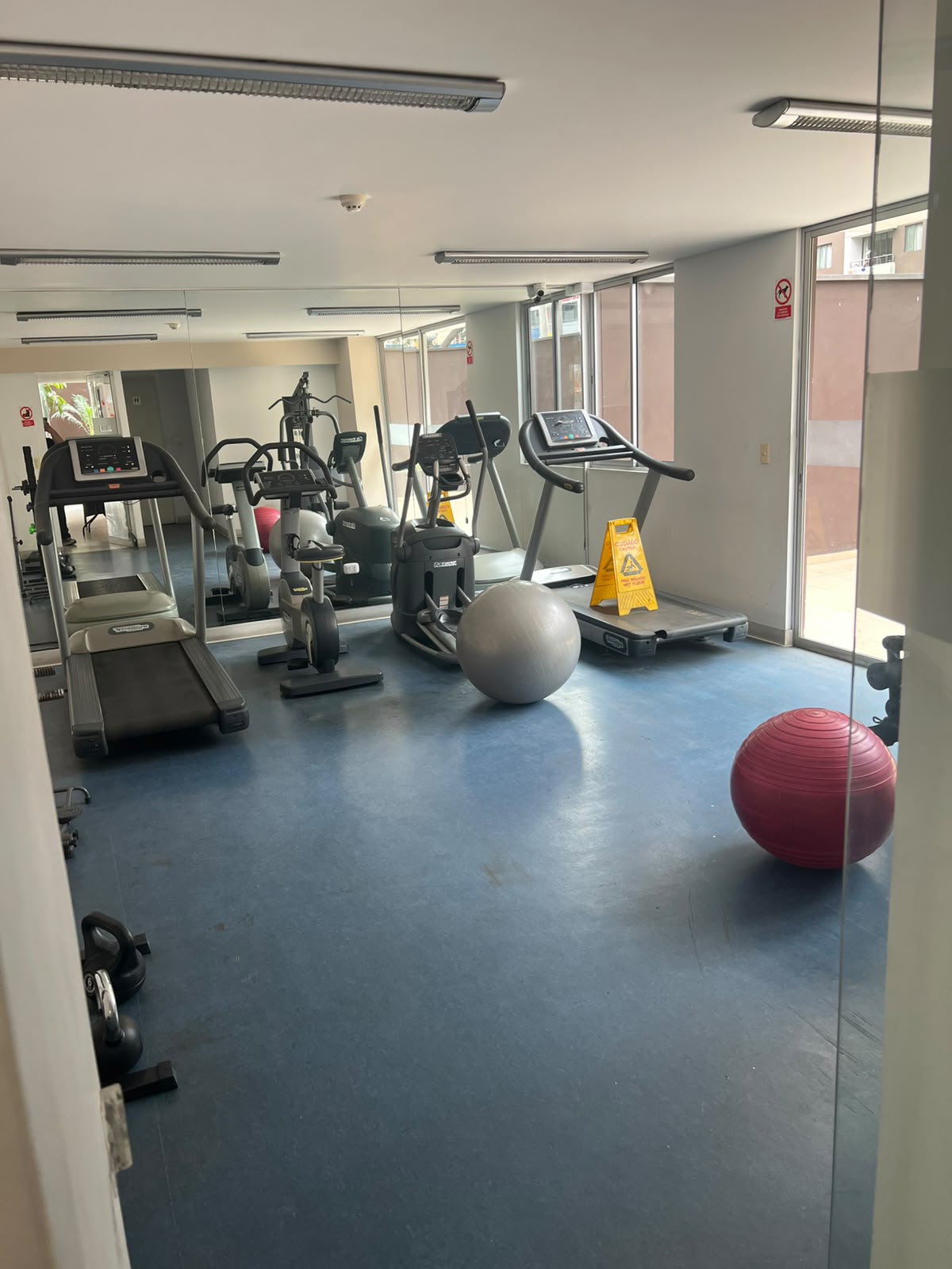 VENTA DE DEPARTAMENTO DE 2 DORMITORIOS – AV. AREQUIPA CDRA. 13 – CERCADO DE LIMA — foto 15