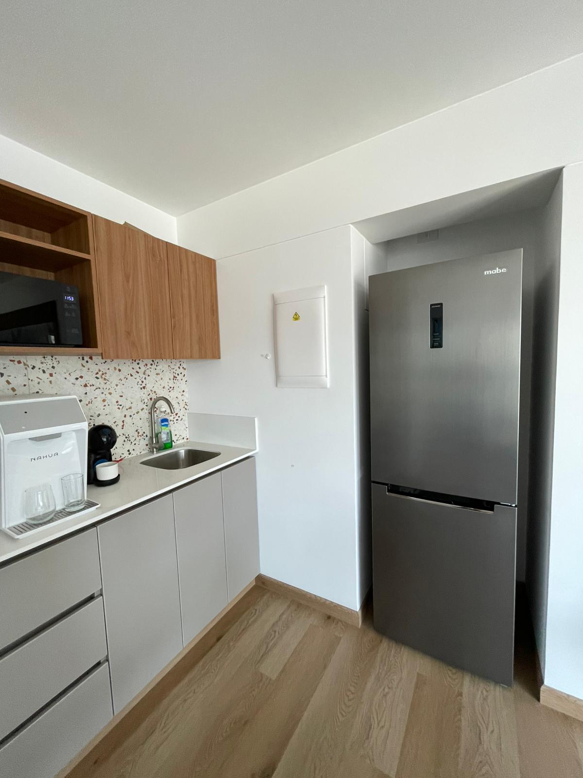 ALQUILER DE DEPARTAMENTO DE ESTRENO AMOBLADO  – 34 m² -  MIRAFLORES — foto 4