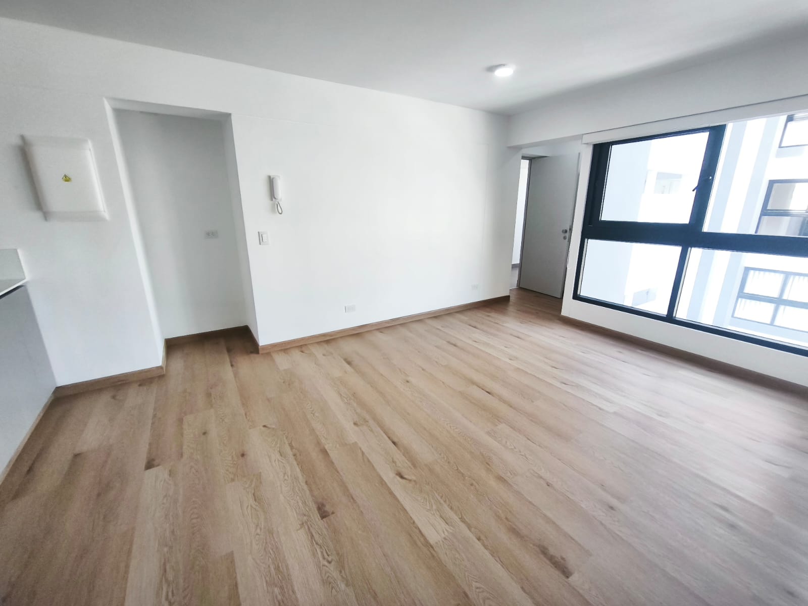 ALQUILER DE DEPARTAMENTO DE ESTRENO  – 34 m² -  MIRAFLORES - incluye depósito — foto 2
